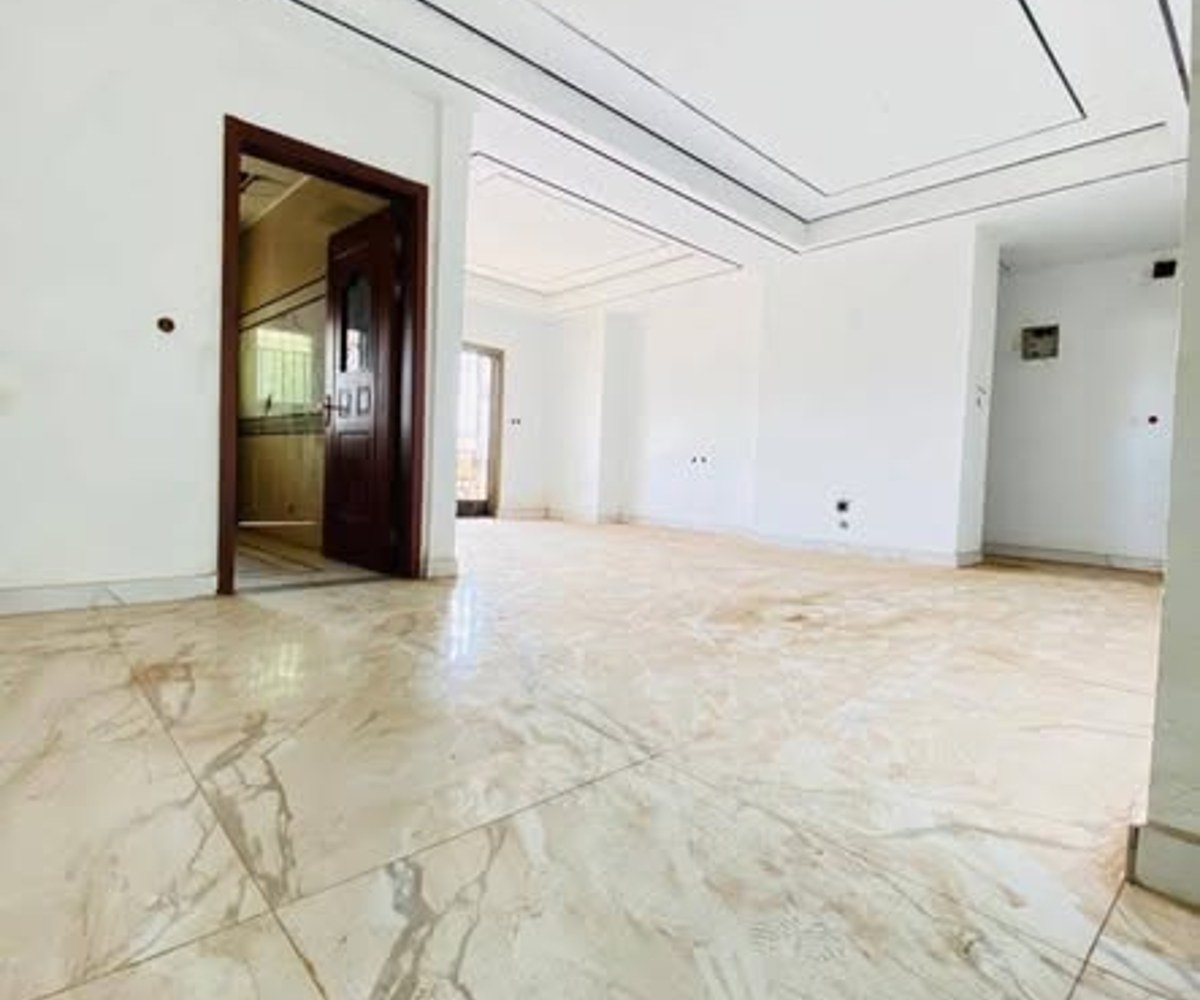 Appartement neuf à louer - Biyem Assi, Yaoundé