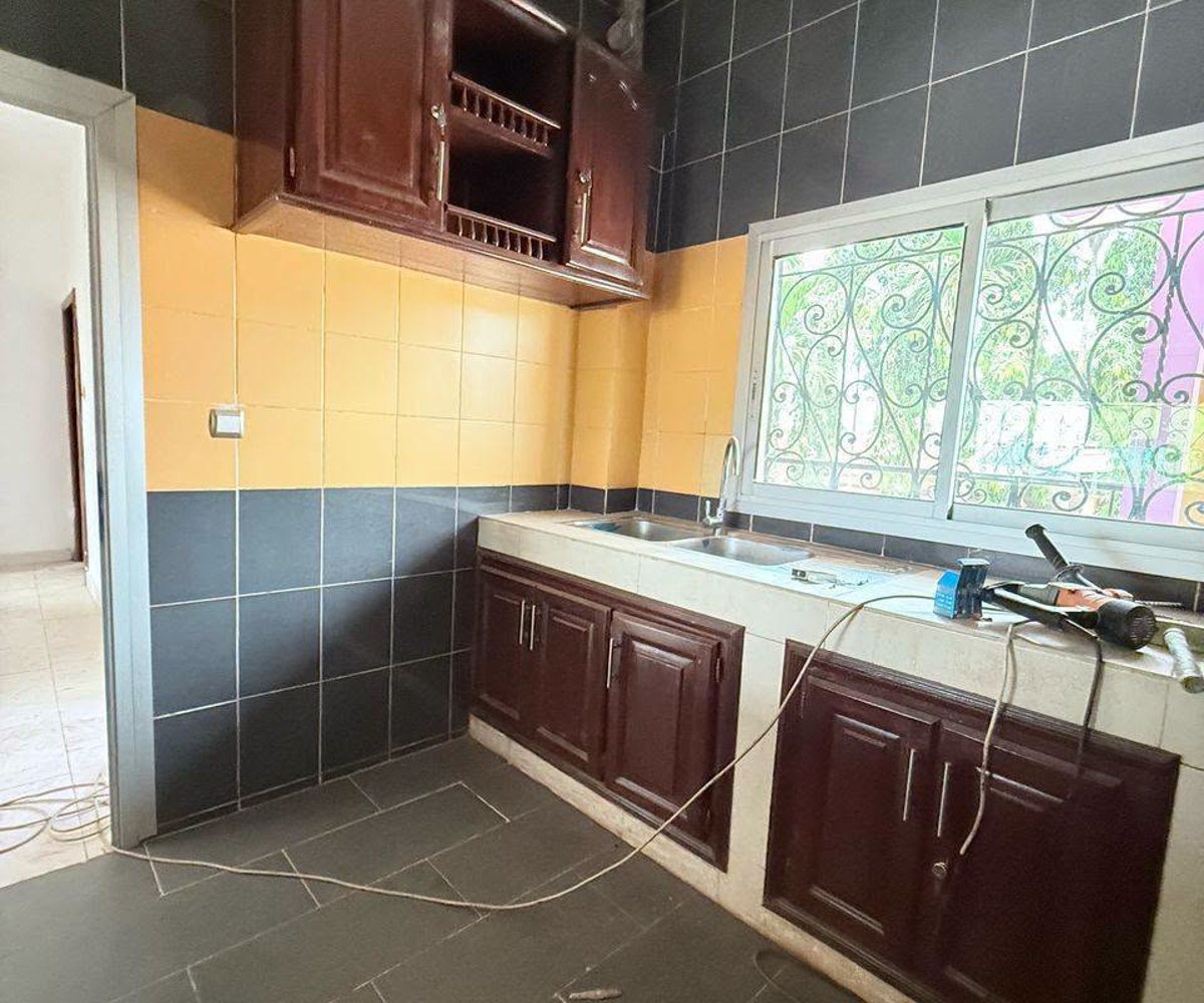 Appartement haut standing à louer - Nkolfoulou, Yaoundé