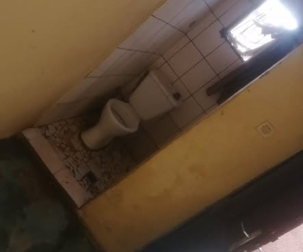 Chambre moderne à loyer - Awae, Yaoundé