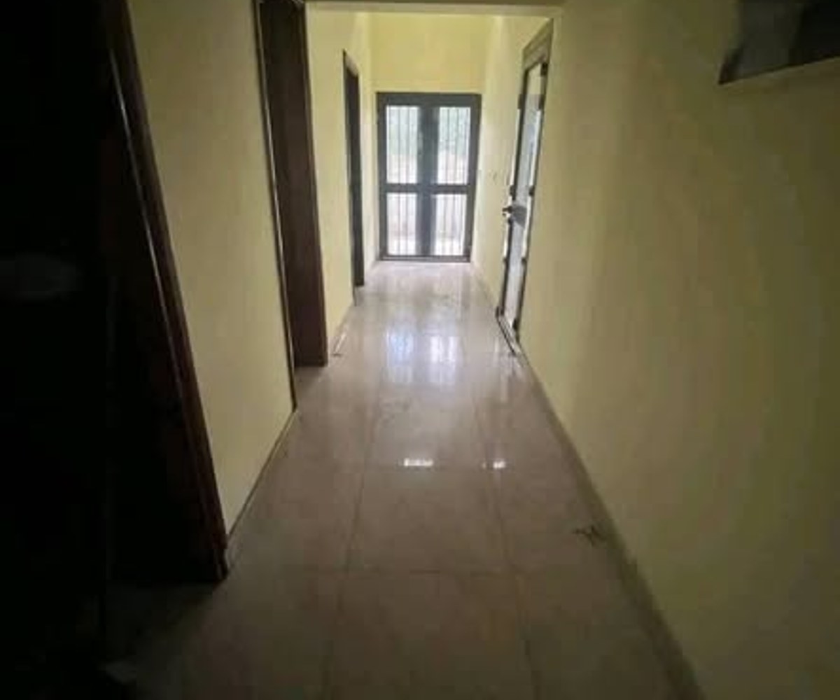 Duplex à louer à Bonapriso - 4 chambres, 4 sdb