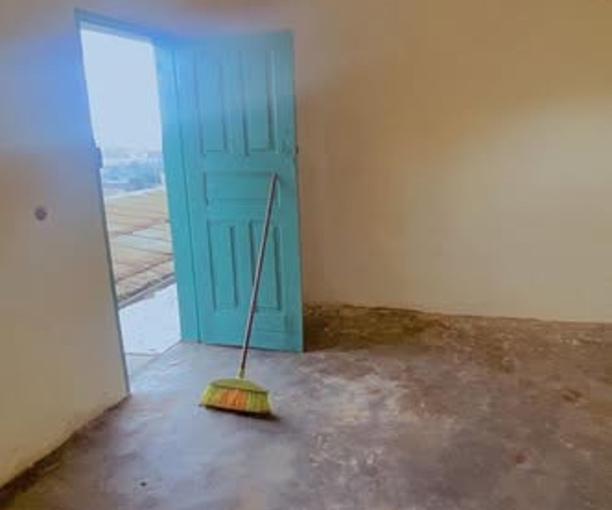 Chambre simple à louer - Coron, Yaoundé