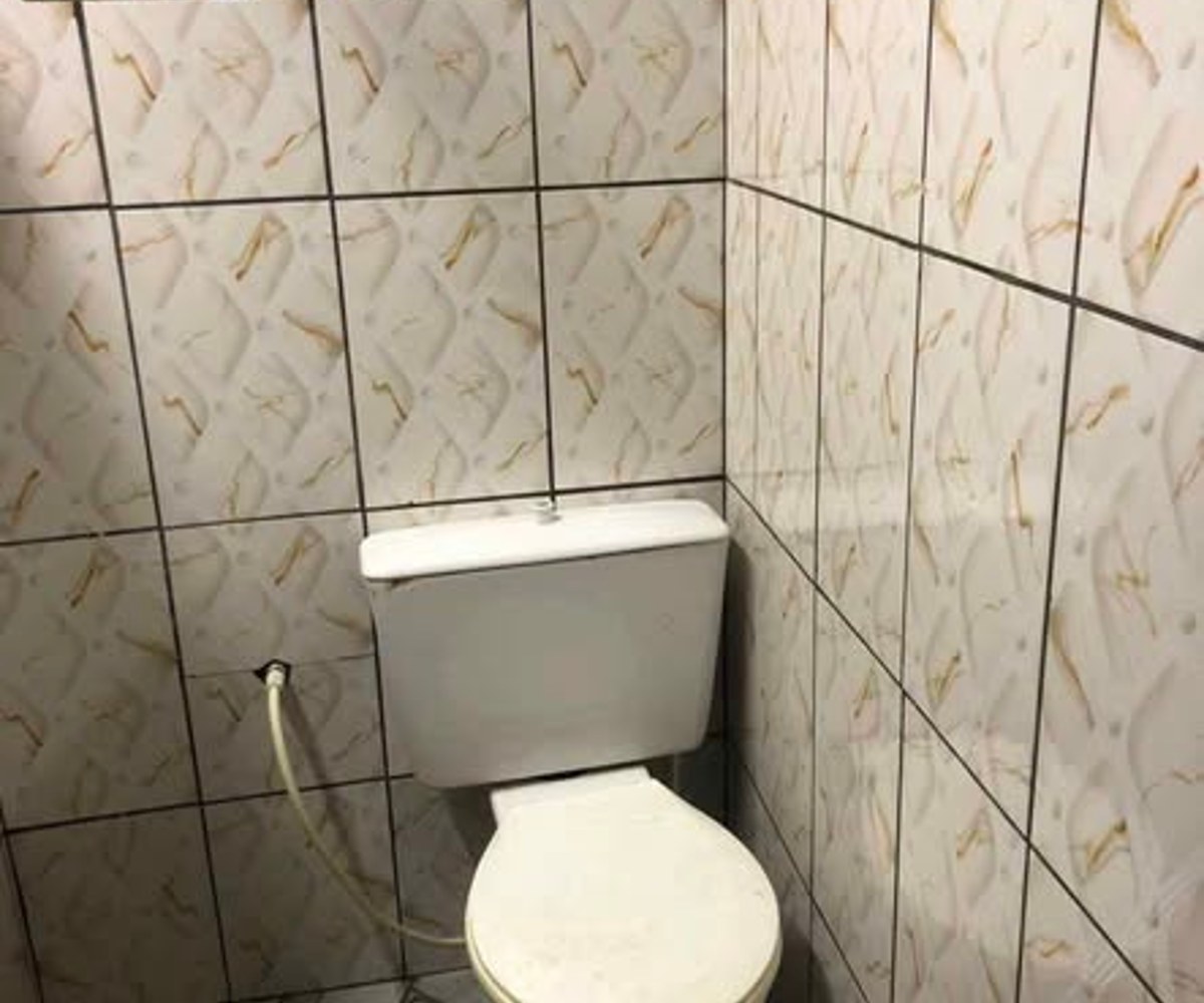 Grande chambre moderne à Logpom - 25 000 FCFA/mois