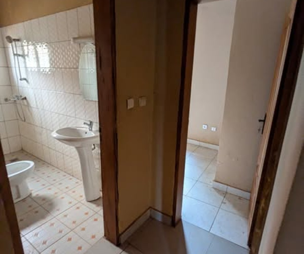 Appartement moderne à louer à Messassi