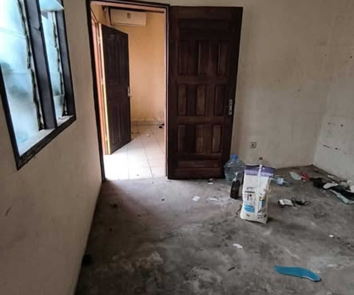 Studio moderne à Ndogbong Vallée Bifaga