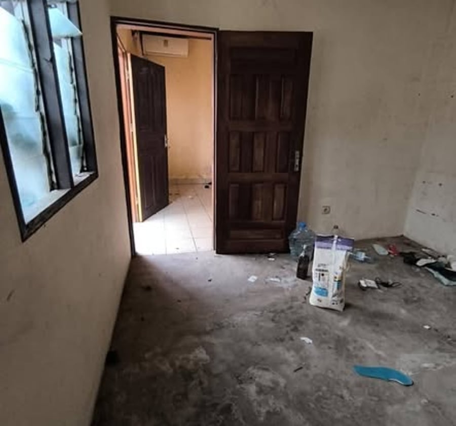 Studio moderne à Ndogbong Vallée Bifaga