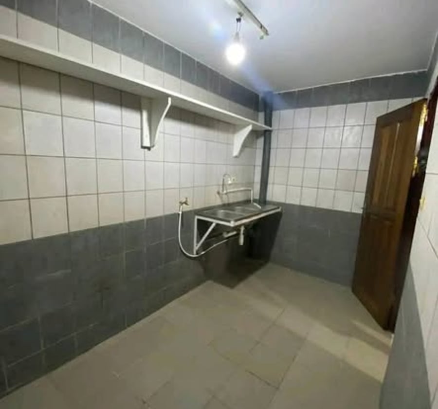 Magnifique studio moderne à louer - PK8 Ndokoti, Douala