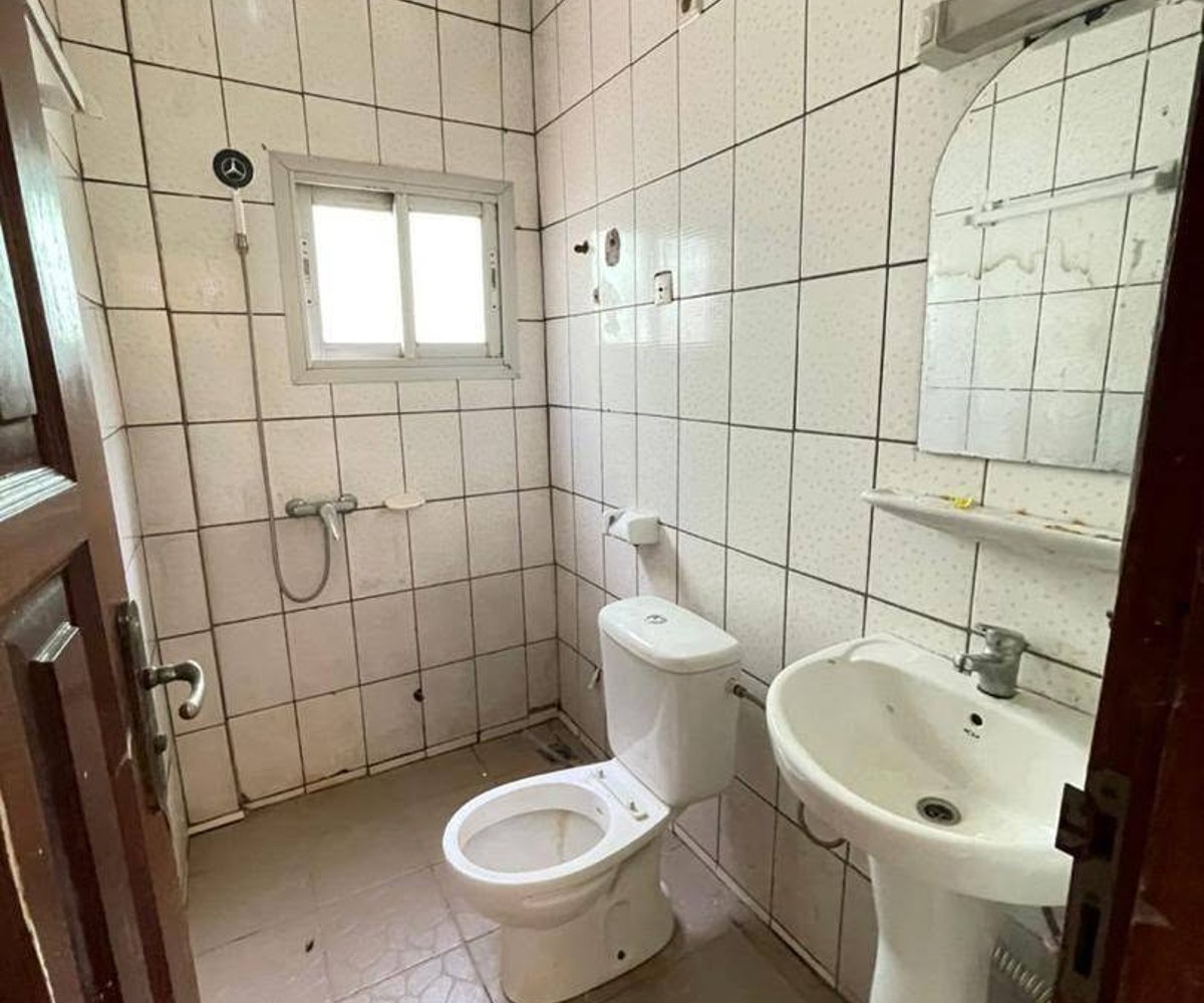 Studio moderne à louer - Yaoundé Nsimeyong