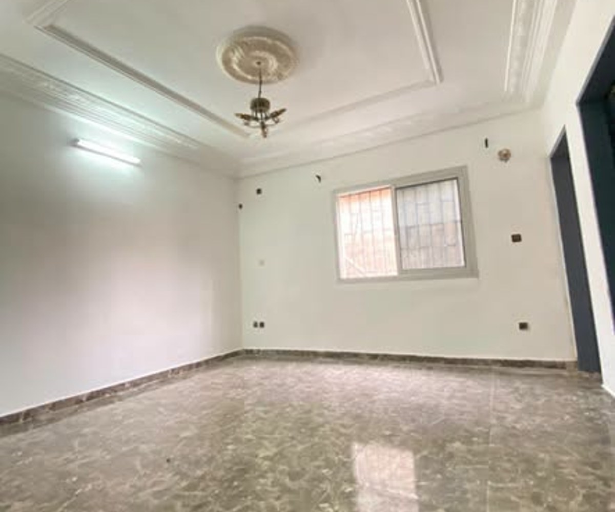 Studio moderne à louer à Akwa Nord