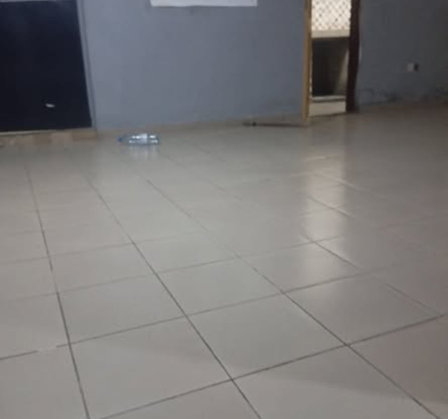Studio moderne à louer à Kotto