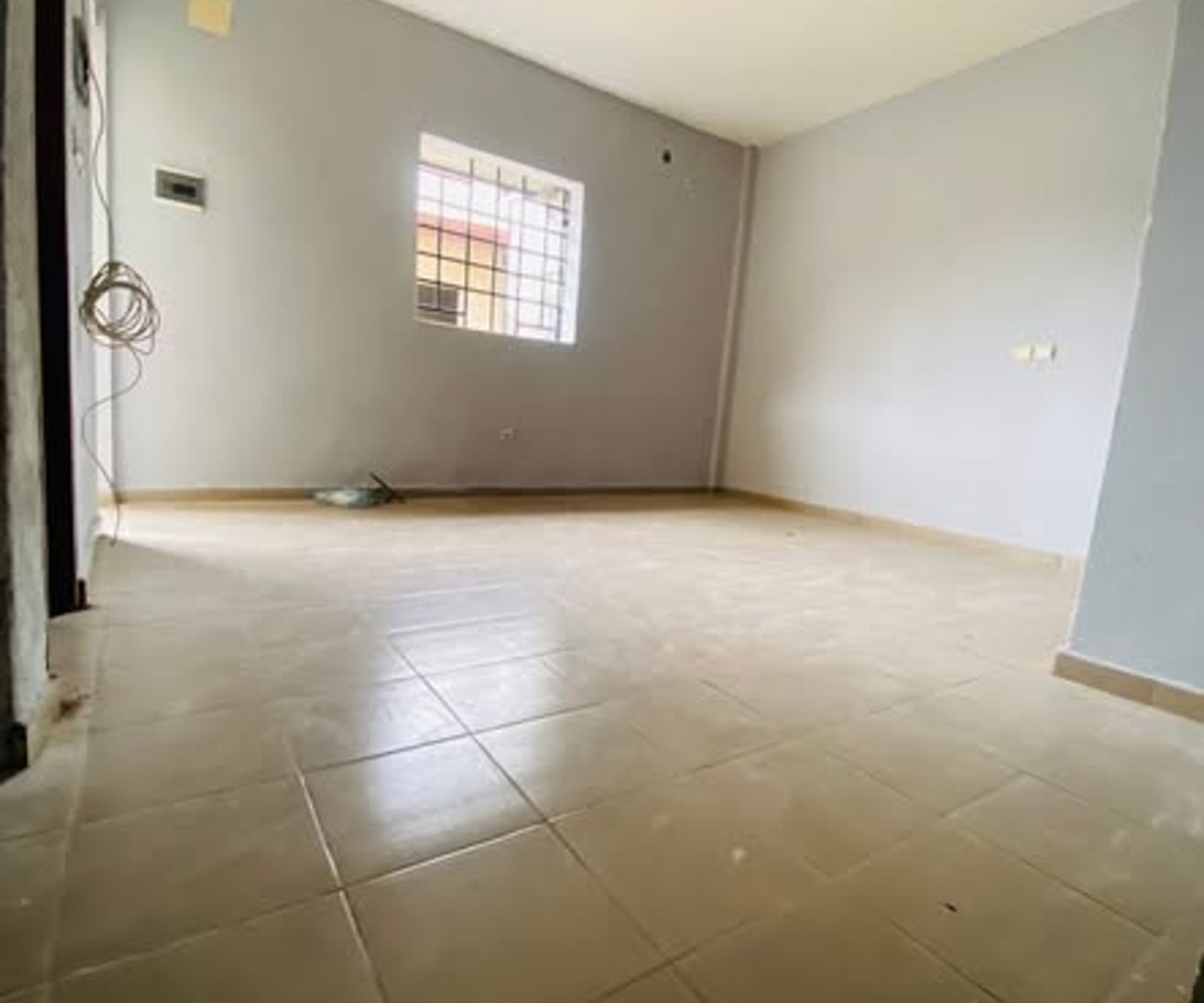 Chambre moderne à louer à Bépanda Cité