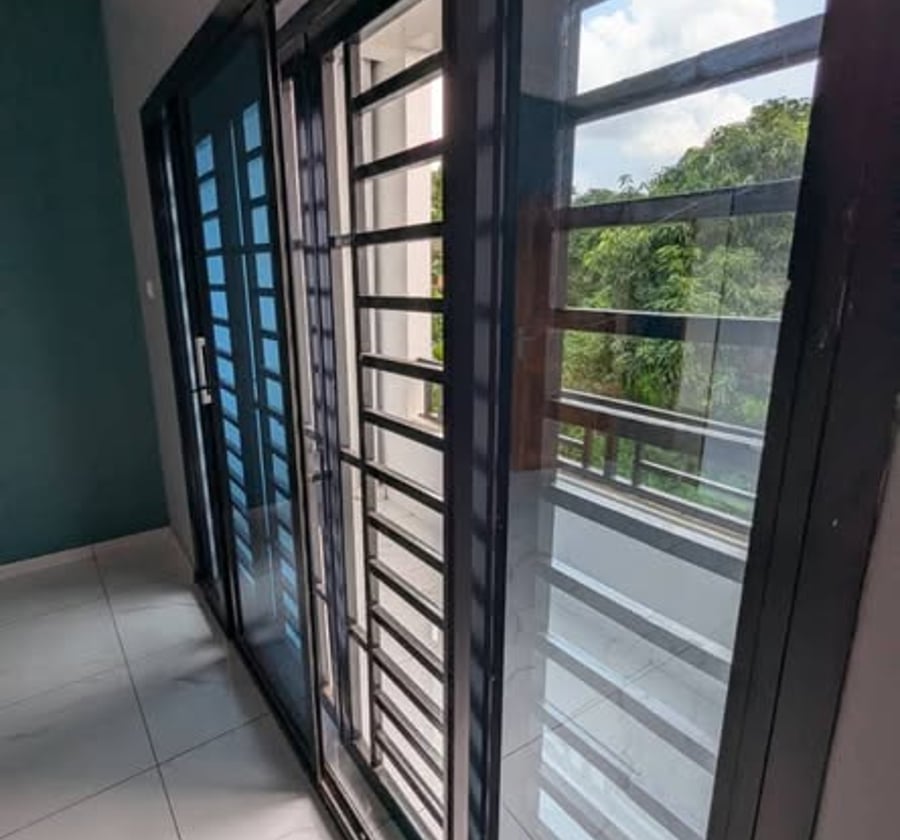 Duplex Moderne 4 Chambres - Olembé, Yaoundé
