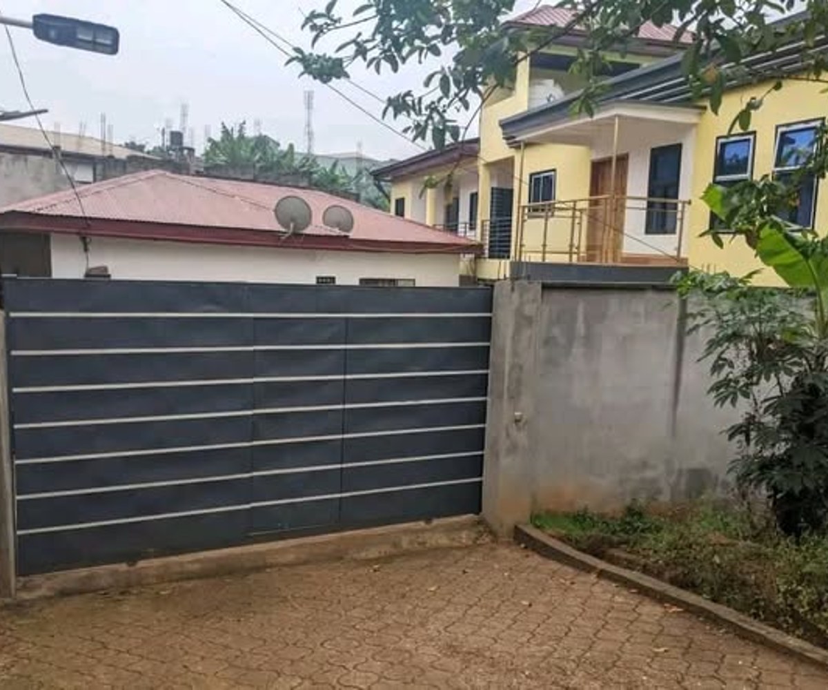 Studio à louer à Nkolbisson - Derrière l'Hôpital de District