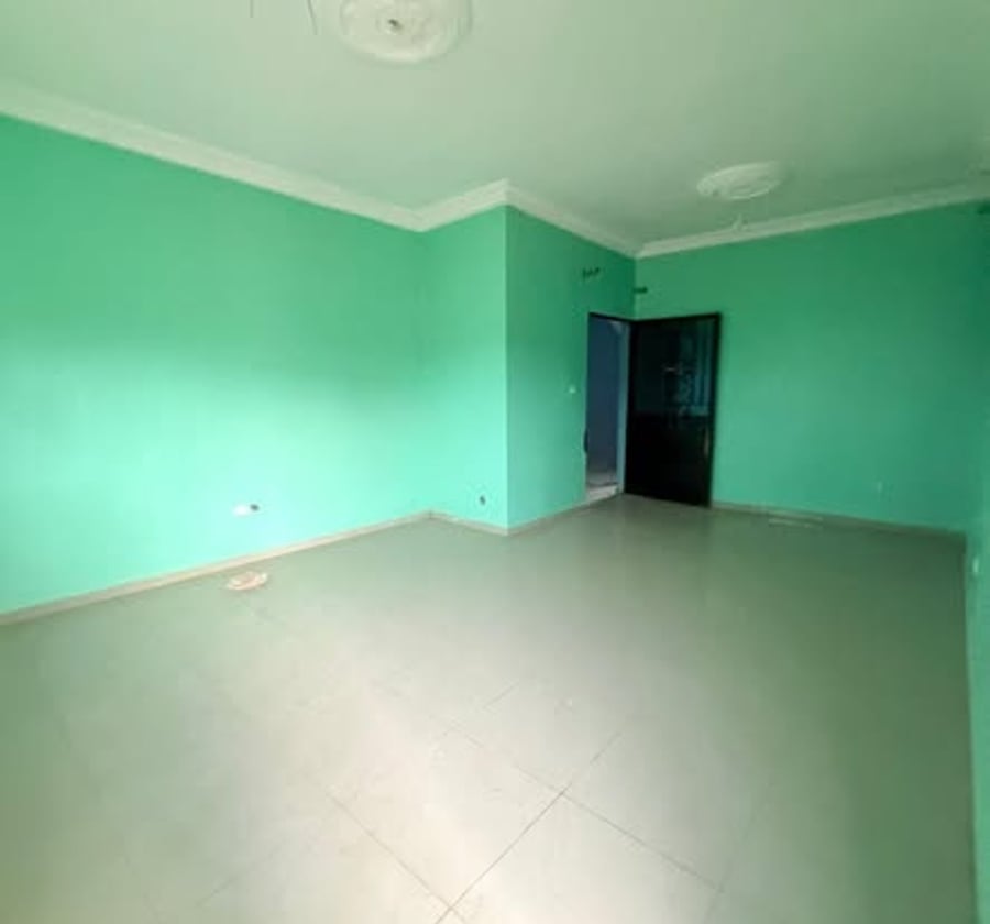 YAOUNDÉ NKOLFOULOU SERIE DES STUDIO NEUF A LOUER