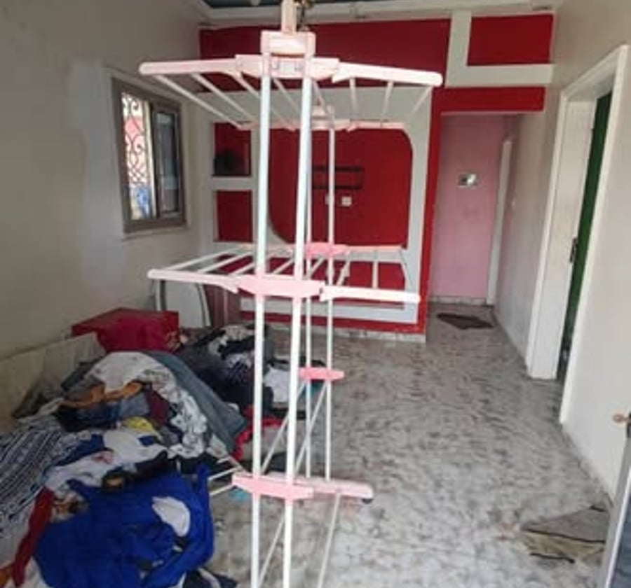 Appartement moderne à louer - Logbaba Jardin - 70 000 FCFA/mois
