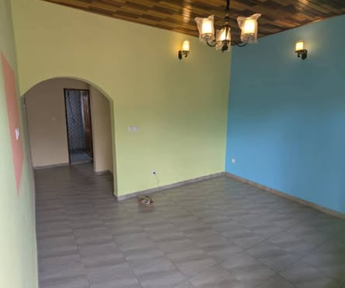 Studio moderne à louer à Ngousso