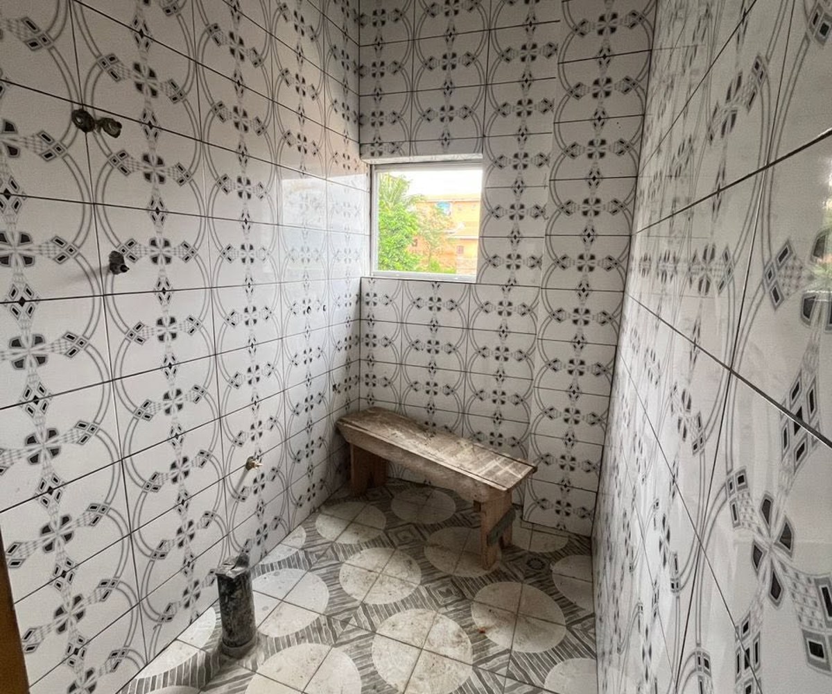 Vaste studio moderne à Biyem-Assi