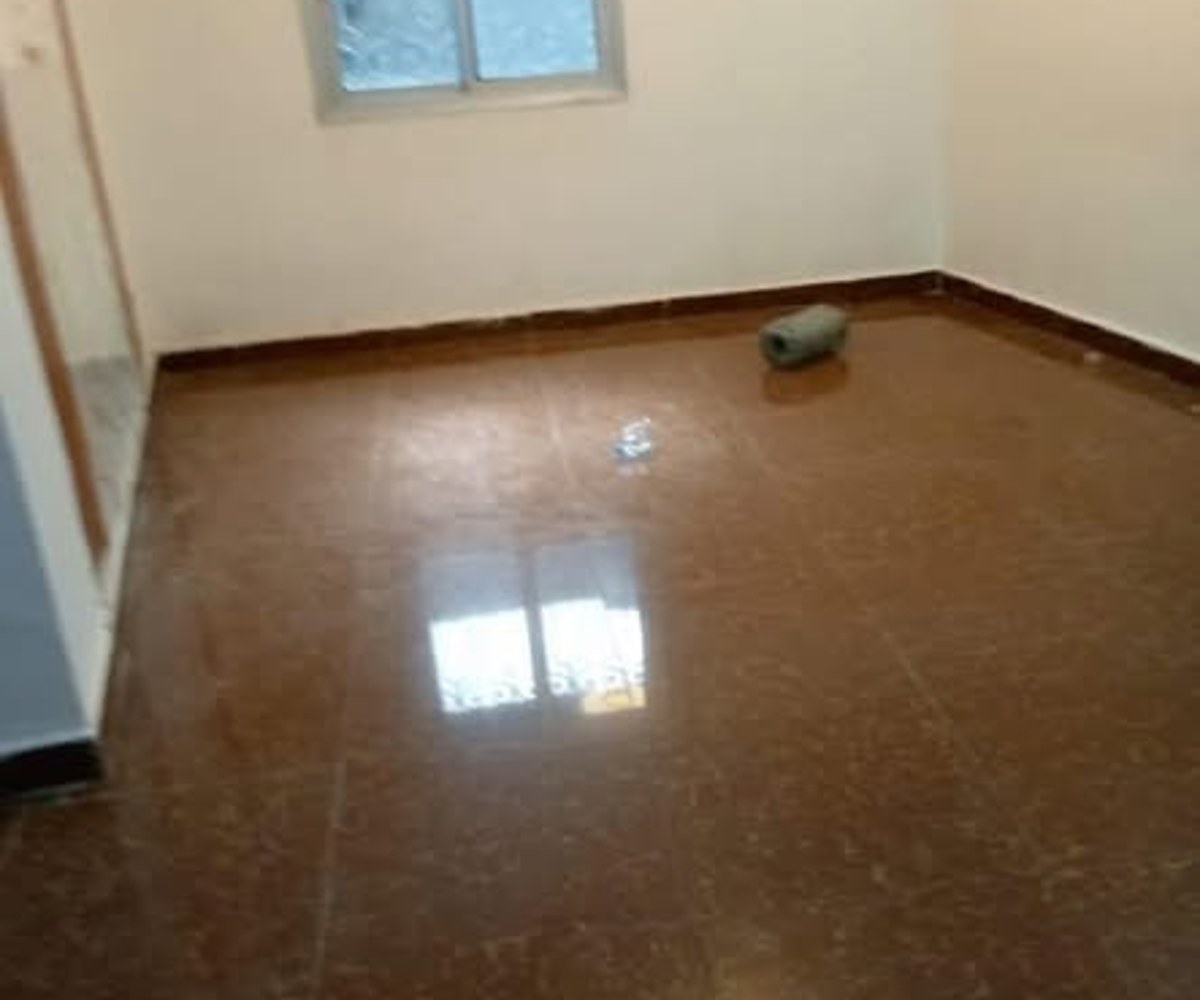 Studio meublé à louer à Bangue