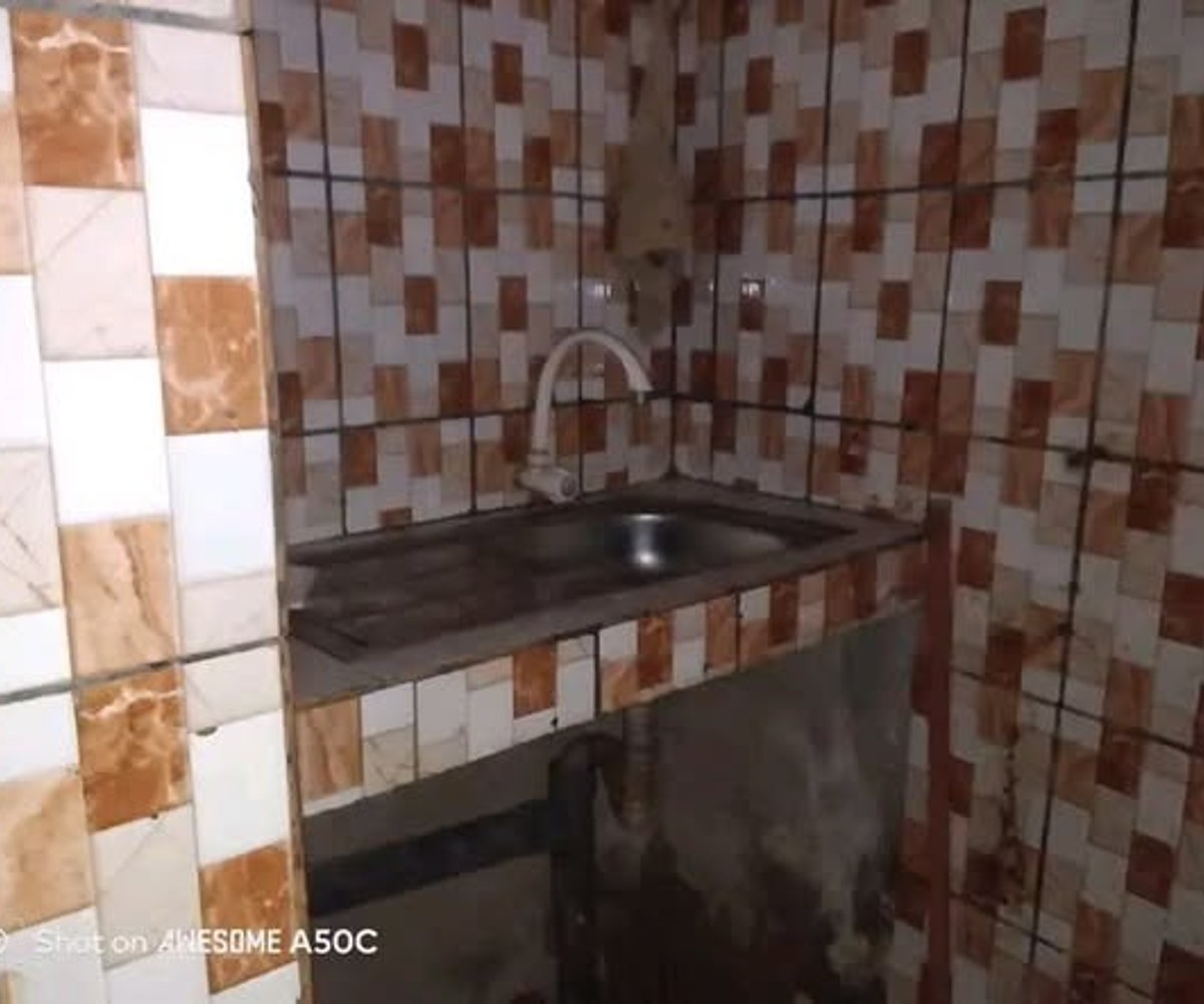 Studio moderne à Logbaba Jardin - Douala