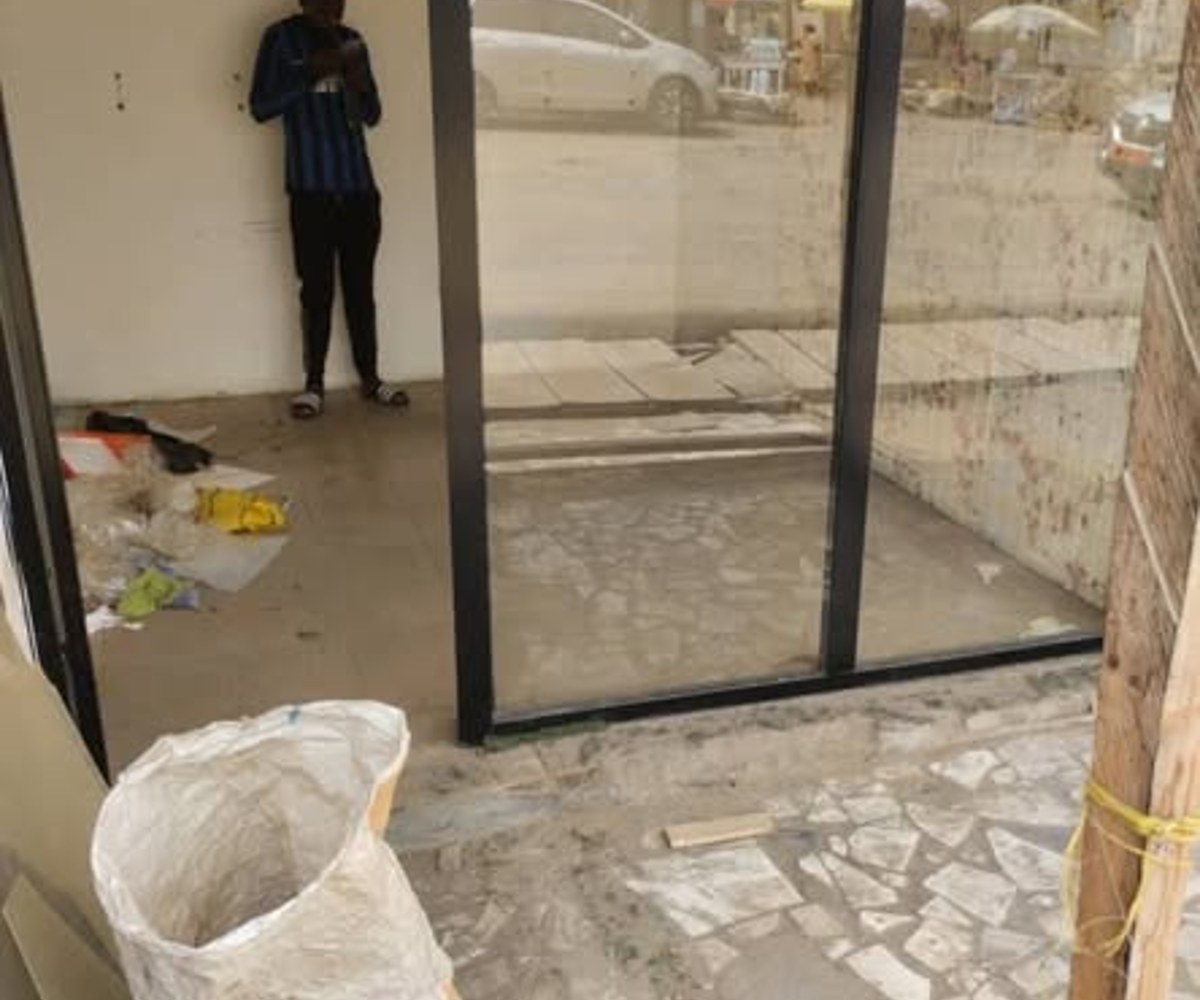 Boutique à louer - Akwa Nord, Douala