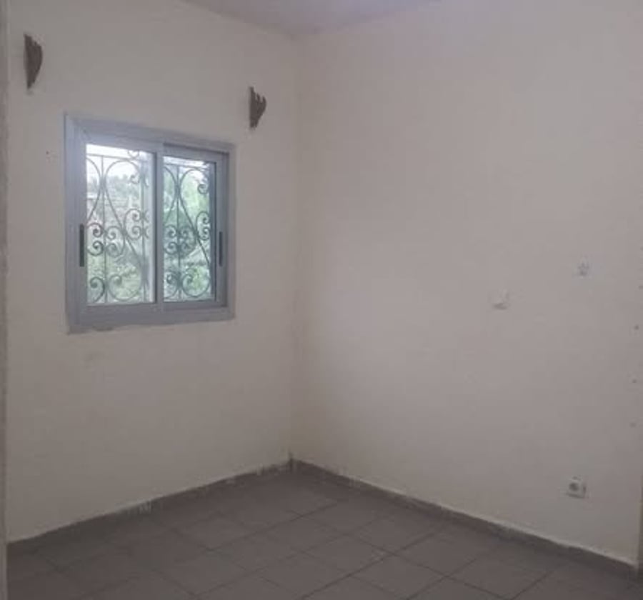 Chambre moderne à Mimboman