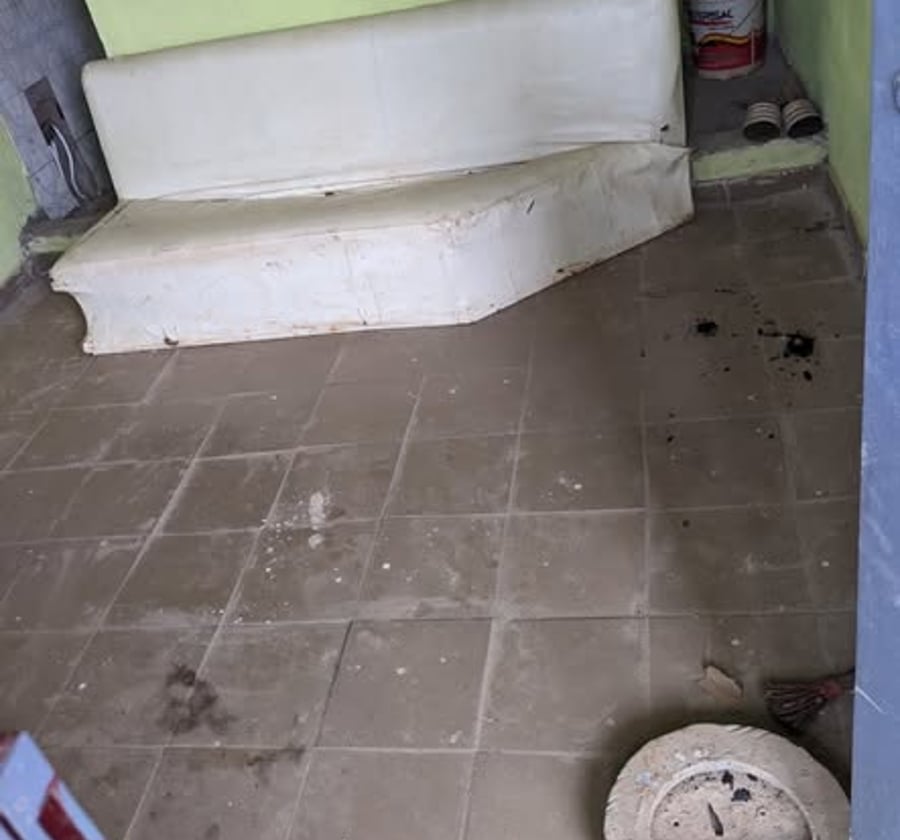 Vastes chambres modernes à louer à Obobogo