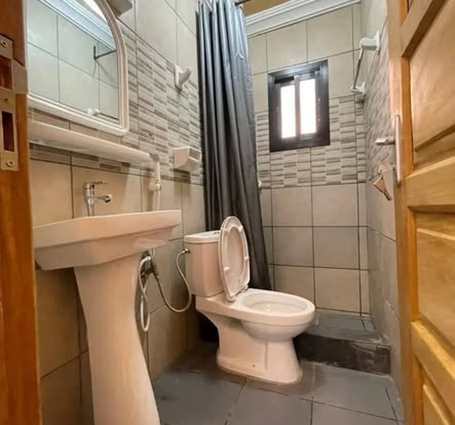 Chambres modernes à louer à Yassa, Douala