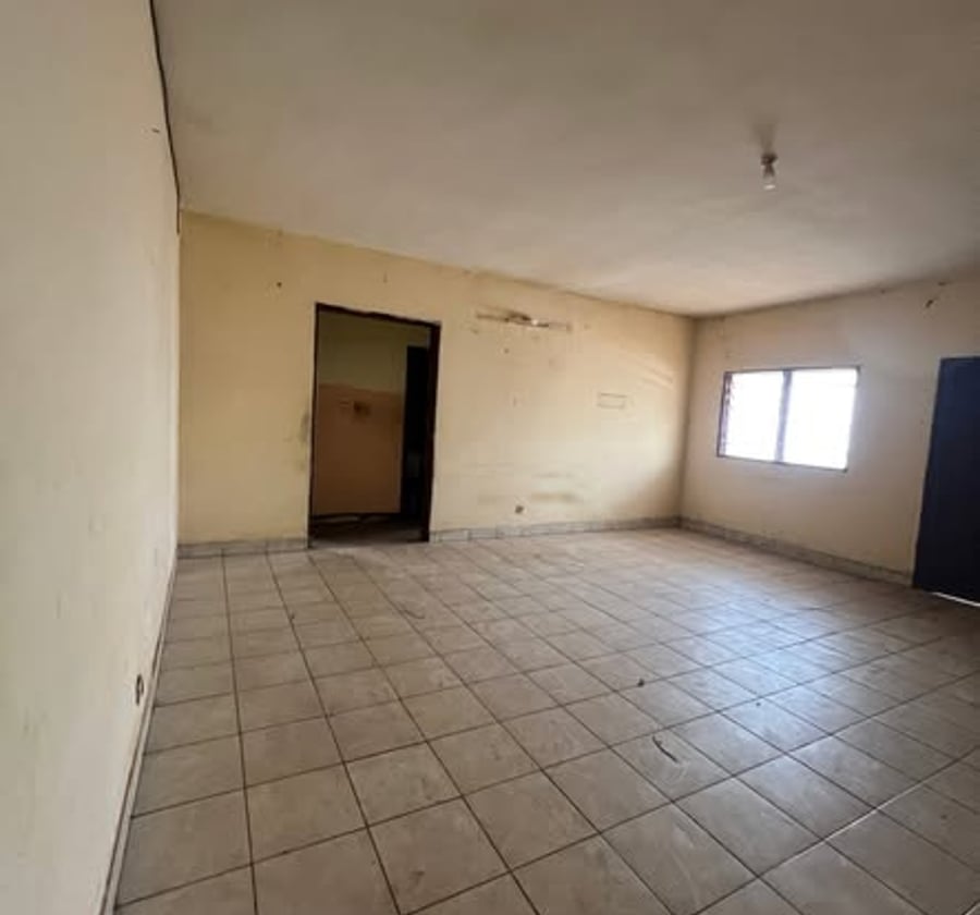 Appartement pour bureau à Ngousso - 3 chambres