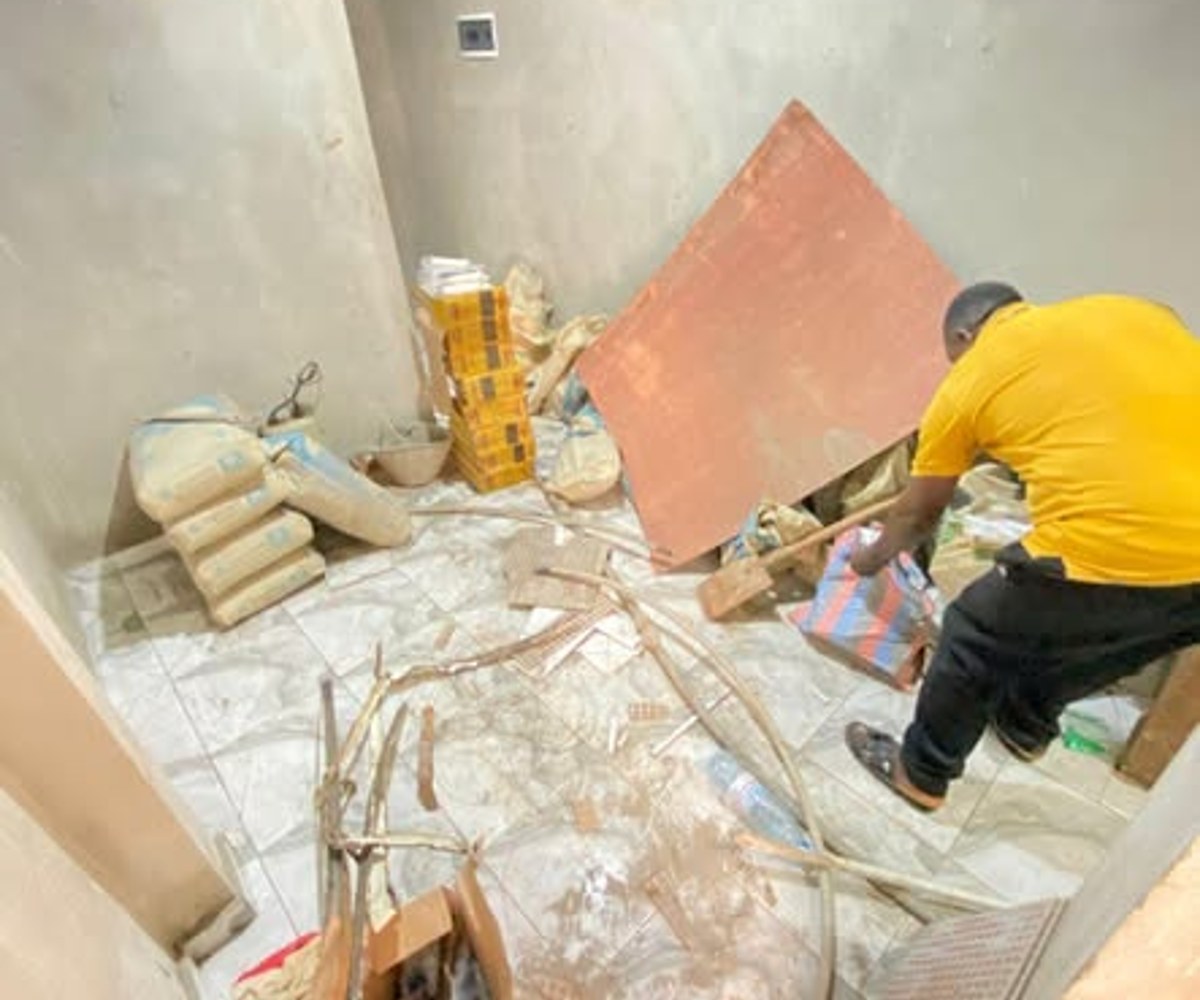 Chambre moderne 03 pièces à louer à MVOGBETSI