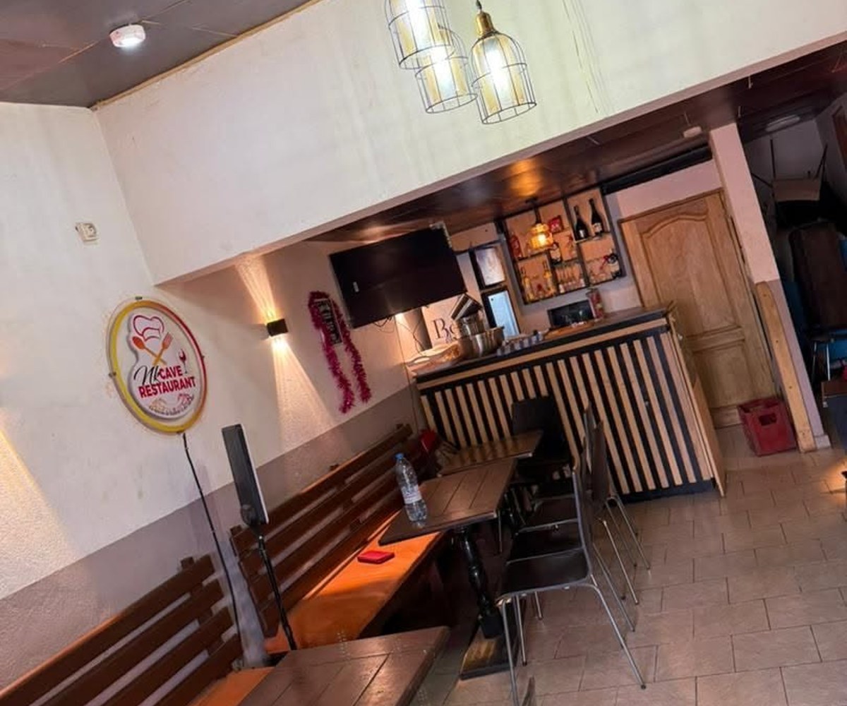 Fond de commerce Restaurant bar fastfood avec location à Mvog-Ada
