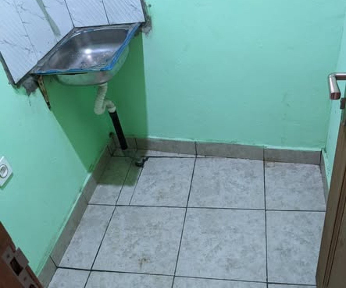Vaste chambre moderne à louer à Damas
