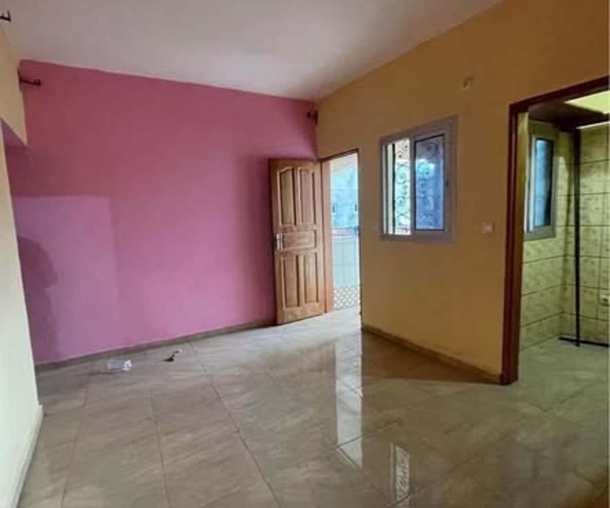 Studio moderne à louer Ngousso (derrière Santa Lucia)
