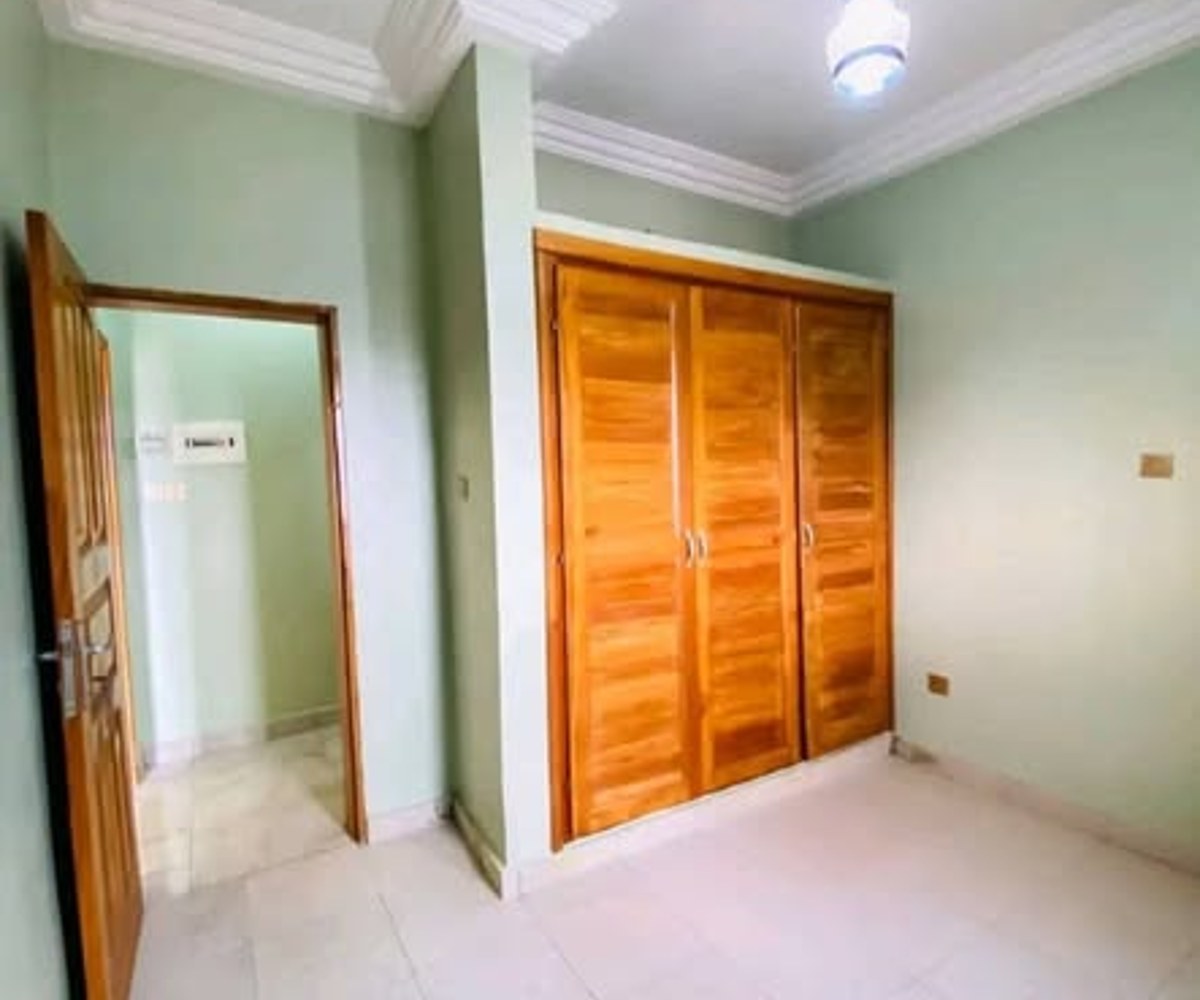 Studio moderne haut standing à louer – Deido, Douala