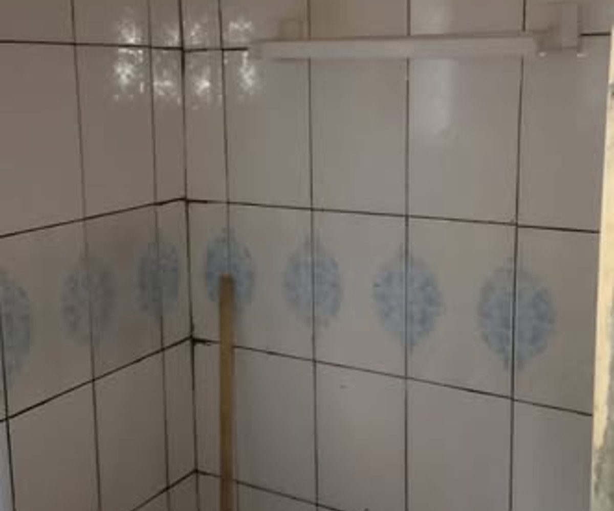 Chambre moderne à louer à Akwa Nord