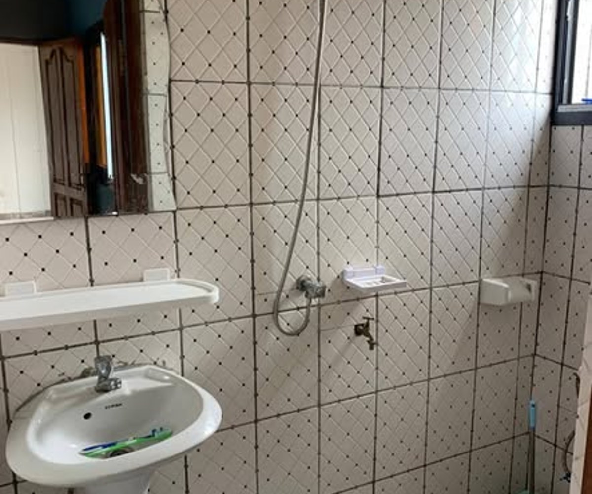 Studio moderne Logbessou - dans la barrière