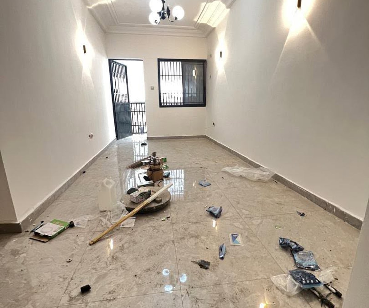 Studio à louer à Logpom - 80 000 XAF/mois