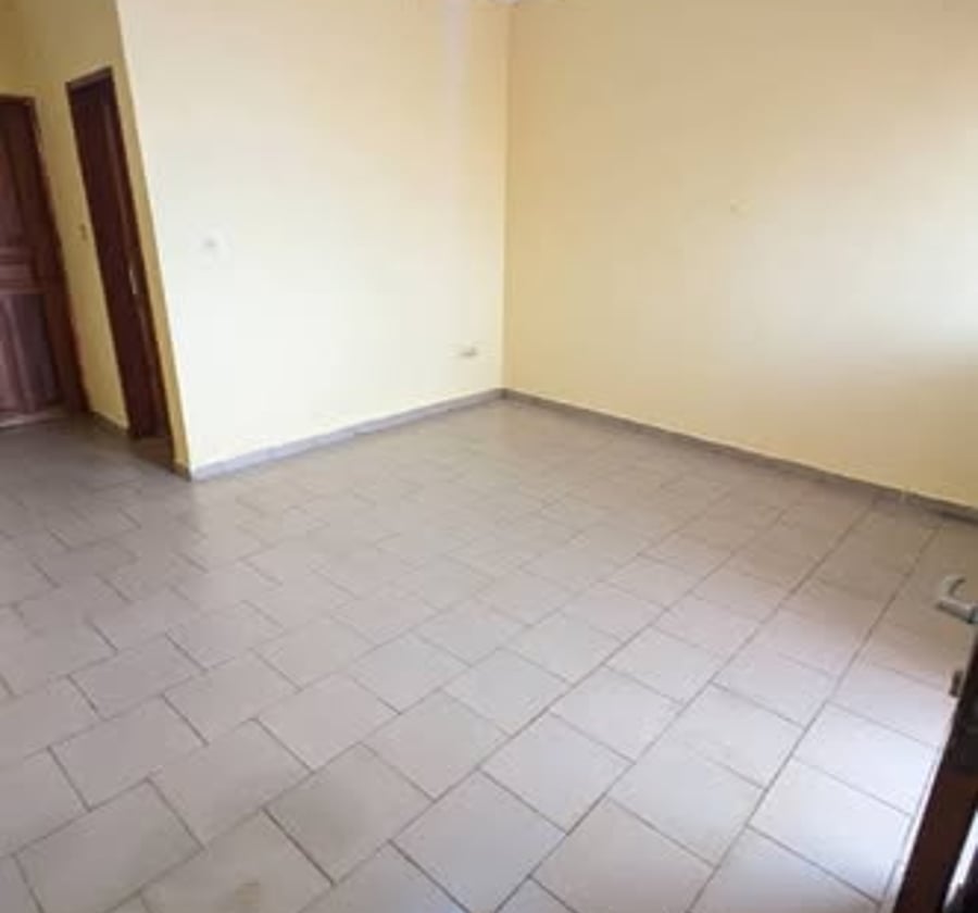 Studio moderne VIP à louer - Emana, Yaoundé