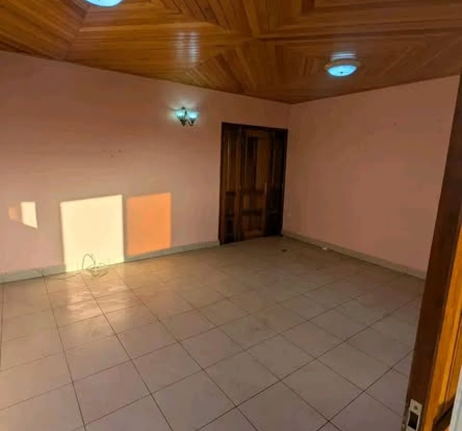 Appartement bon standing à PK8 - 2 chambres