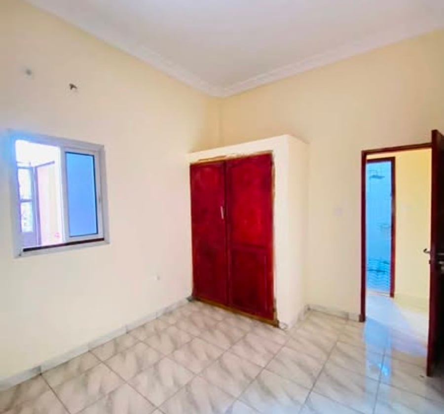 Studio moderne à louer à Makepe Saint Tropex
