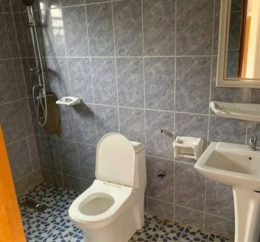 Studio Moderne à louer Biyem-Assi