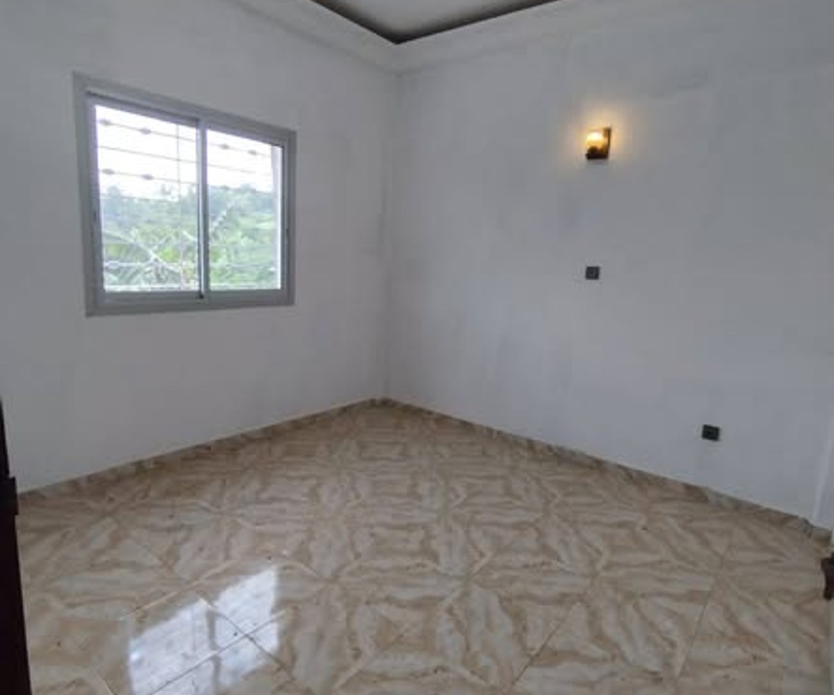 Studio haut standing à Nkoabang Pétou - Yaoundé