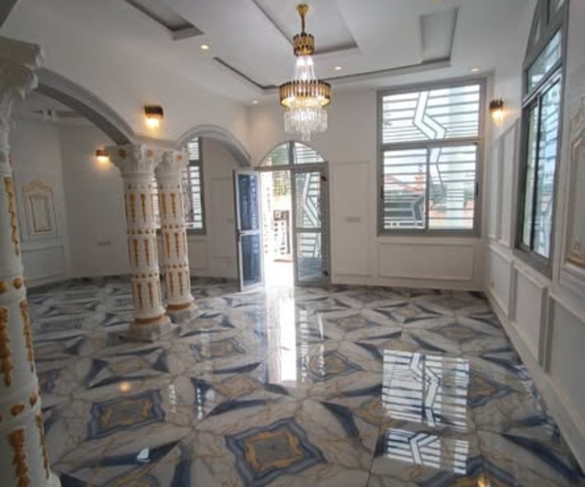 Duplex ultra moderne à louer à Barrière, Yaoundé