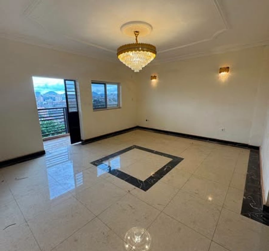 Appartement neuf à Mvog Ada - 2 chambres, 3 sdb