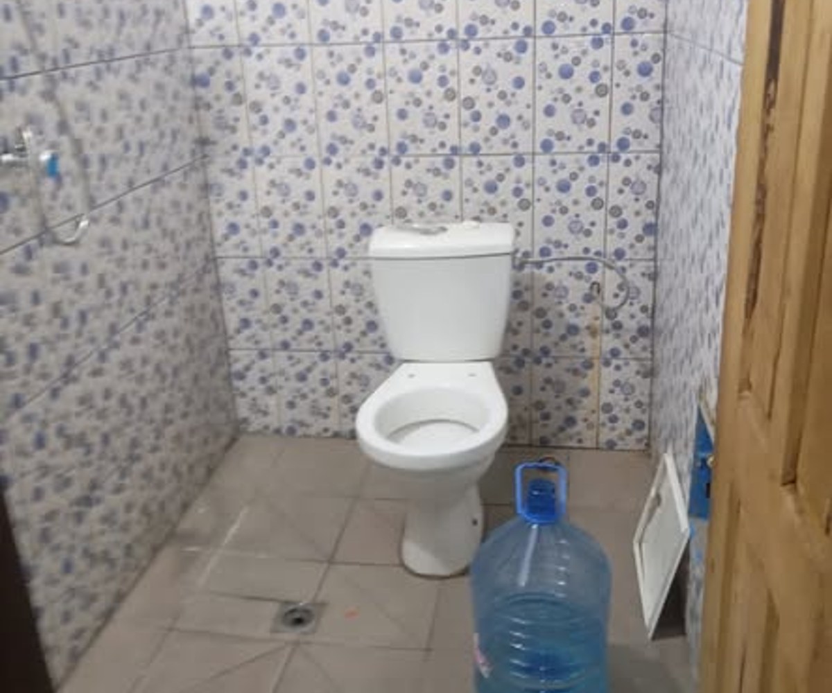 Studio moderne à louer à Kotto