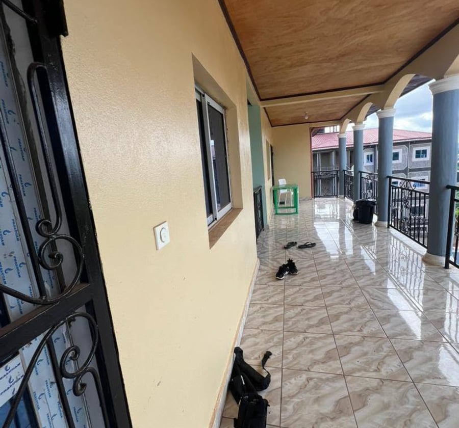 Appartement à louer à Simbock, Yaoundé – 2 chambres, 1 douche