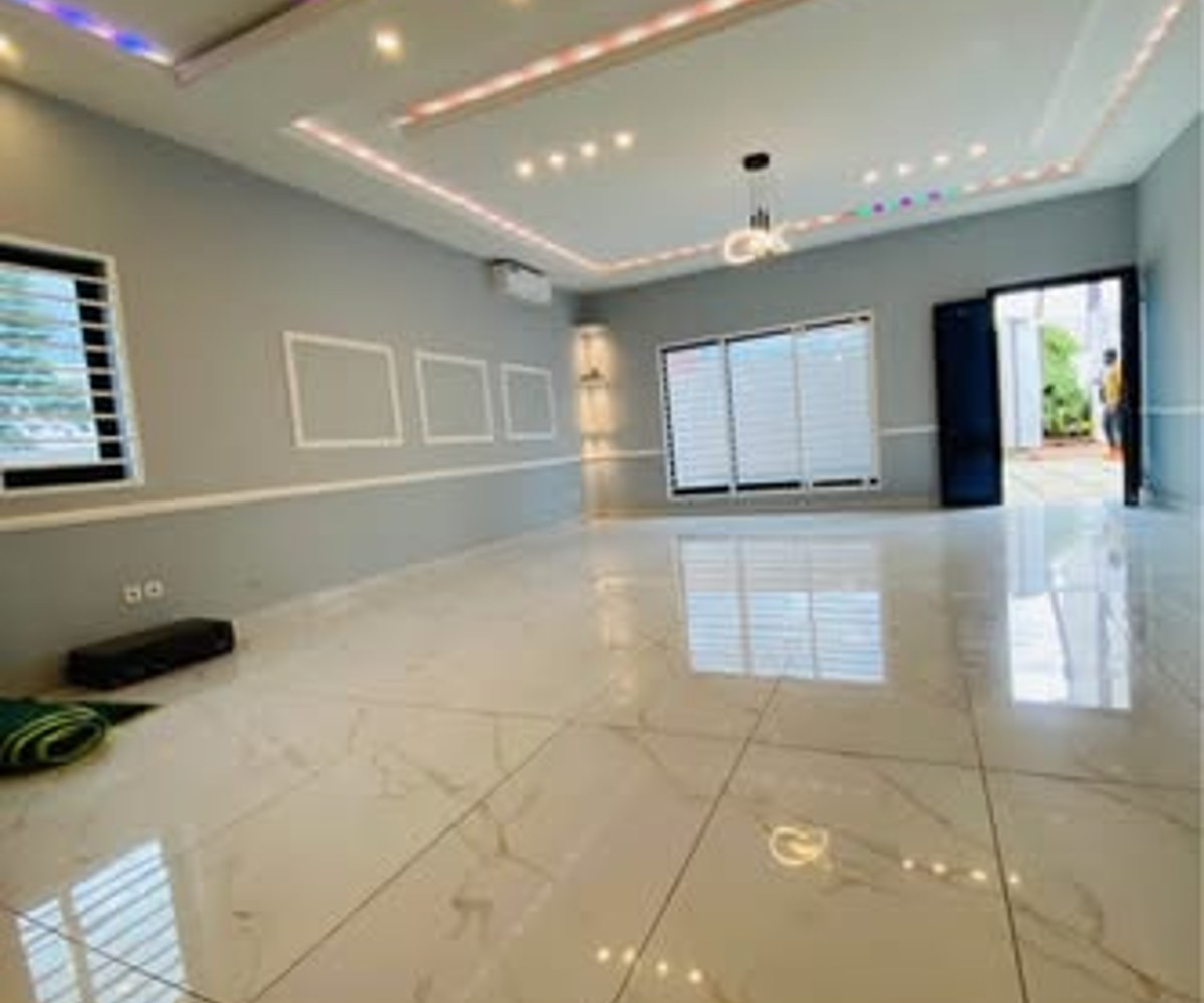 Duplex haut standing à vendre – Odza Cité de la Paix