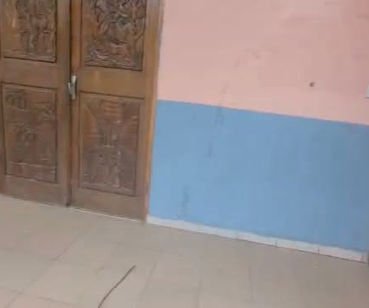 Duplex HD à louer - Bonaberi - 10 chambres