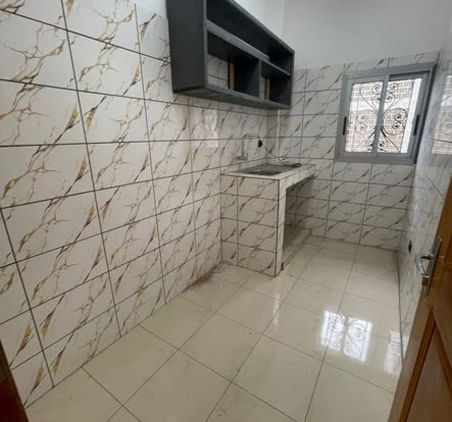 Appartement moderne neuf à PK12 - 2 chambres