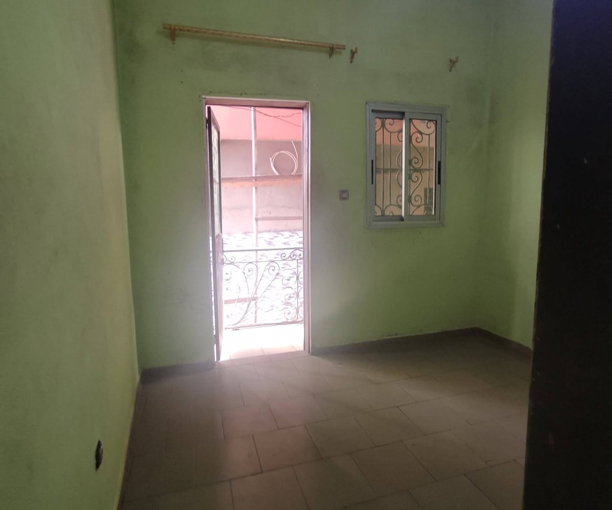 Chambre Moderne à Damas - Yaoundé