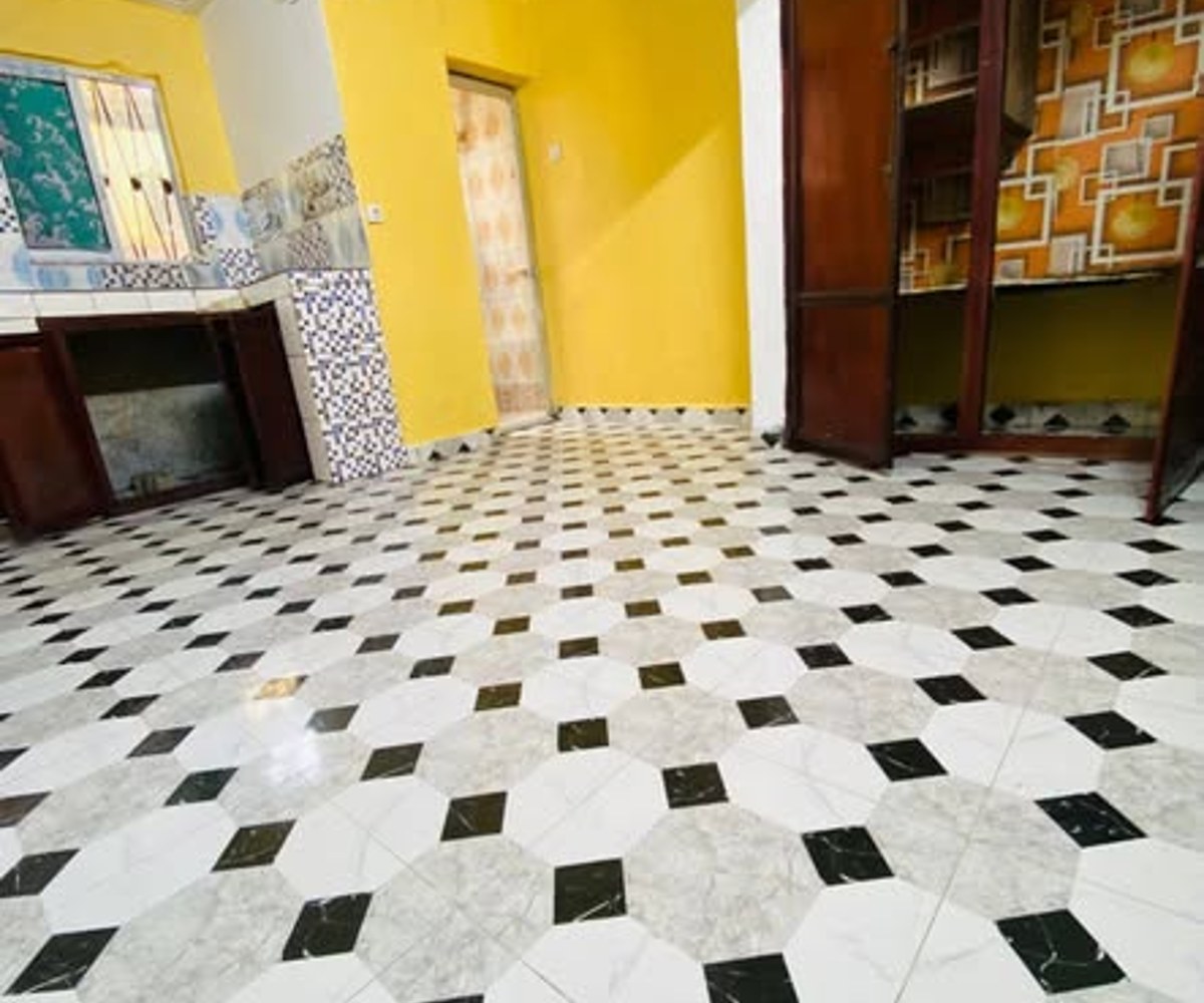 Chambre moderne à louer à Bonapriso