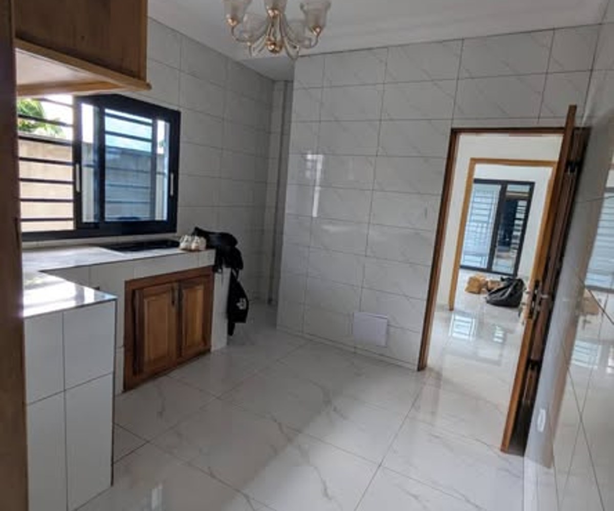 Duplex Moderne 4 Chambres - Olembé, Yaoundé